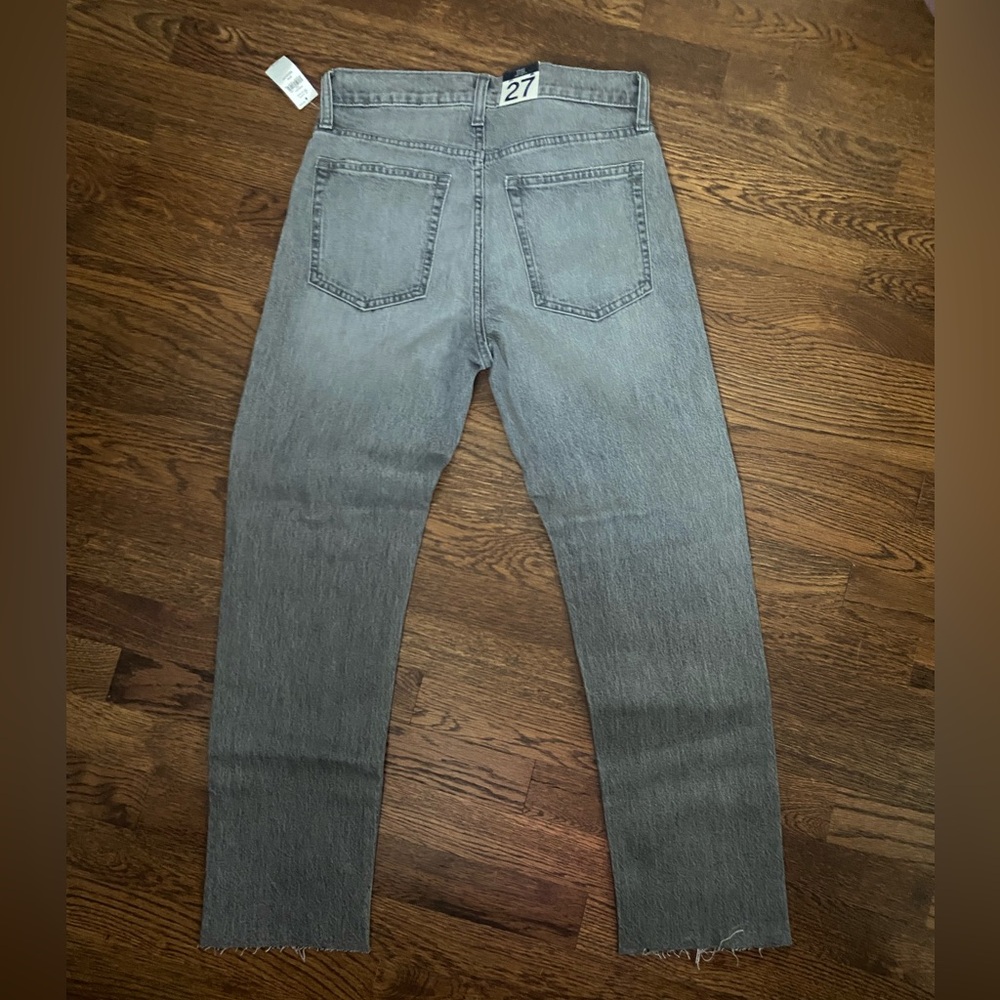 Women’s Gap High Rise Cheeky Straight Jeans - Sz. 4/27 - Picture 2 of 7